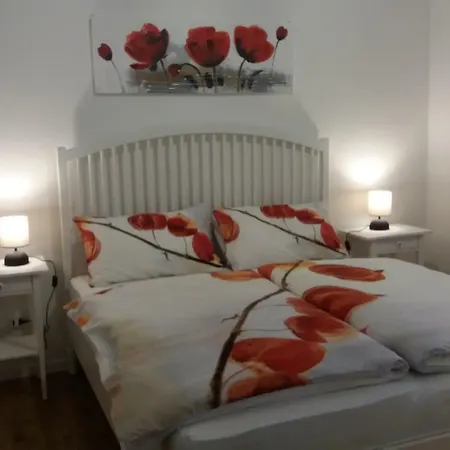 La Casa Di Ci-ci Lägenhet Merano